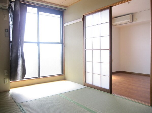 グレイスコートの物件内観写真